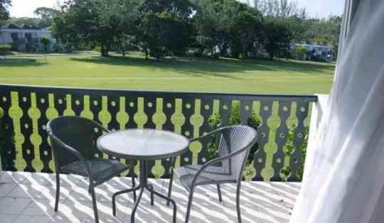 Апартаменти 126 Friendship, Rockley Golf Club Бриджтаун Екстер'єр фото